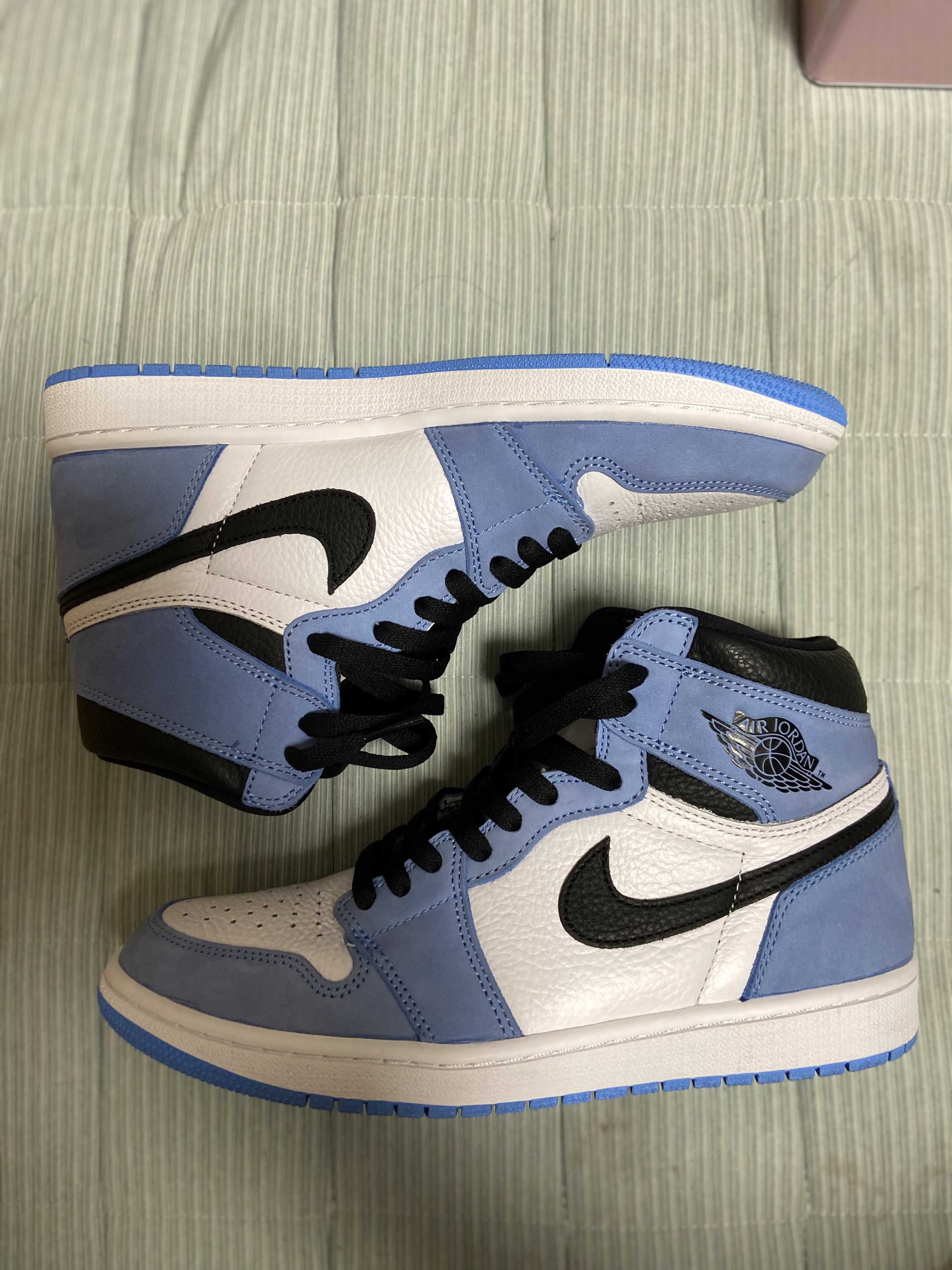 Nike Air Jordan 1 High OG "University Blue"