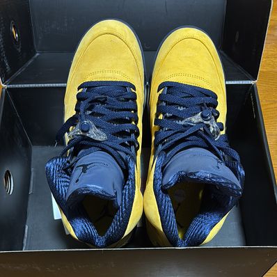 NIKE AIR JORDAN 5 "MICHIGAN"