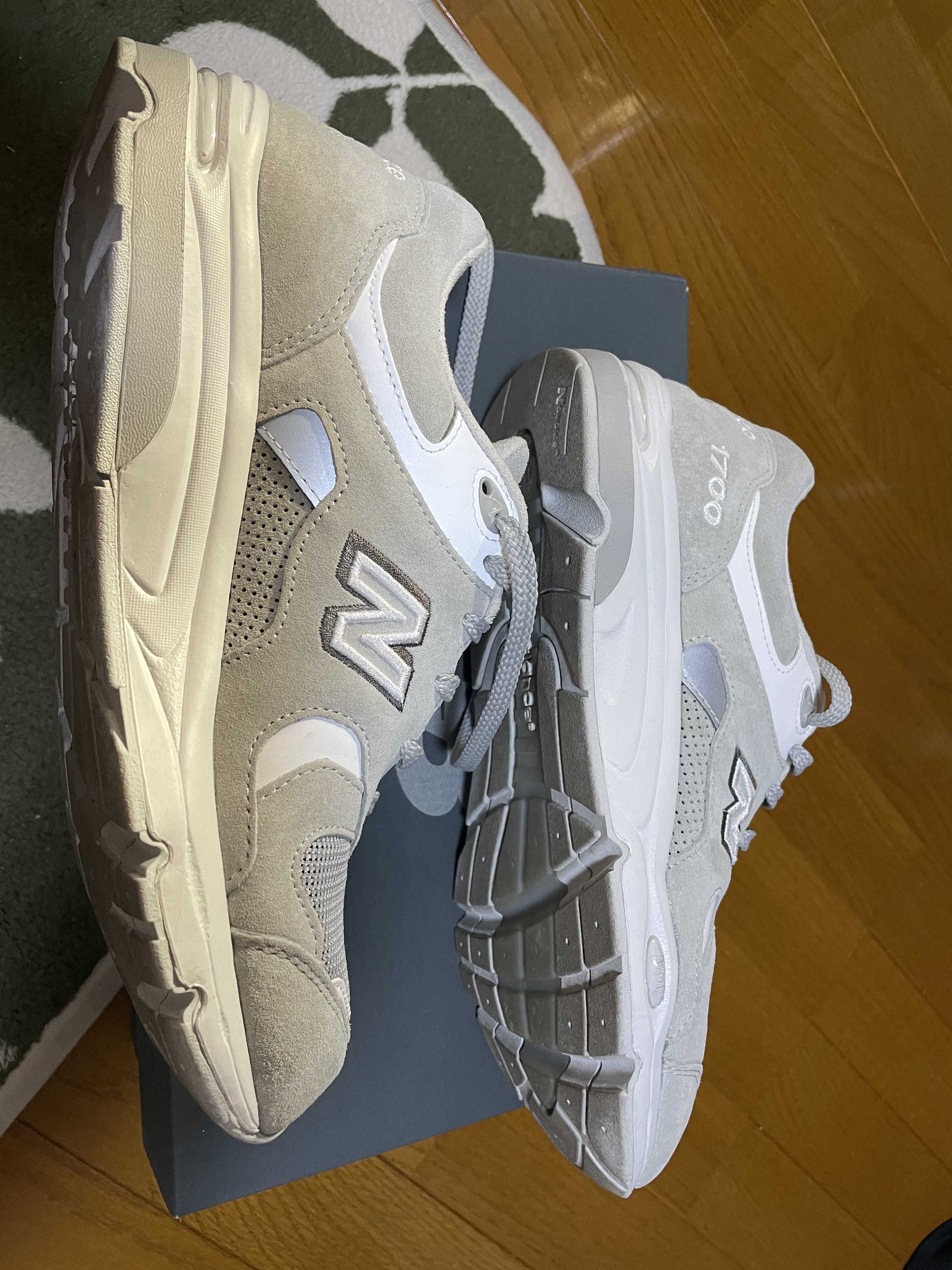 New Balance 1700 "Light Gray"
