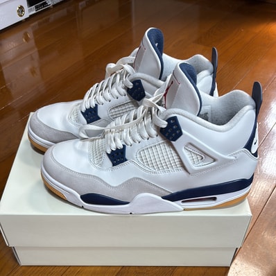 Nike SB Air Jordan 4 Retro SP "Summit White/Navy"