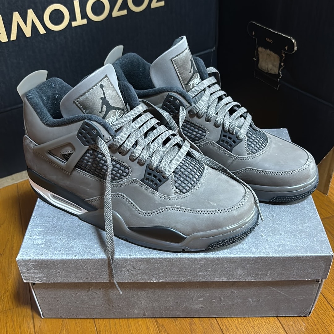 Nike Air Jordan 4 Retro "Cave Stone"