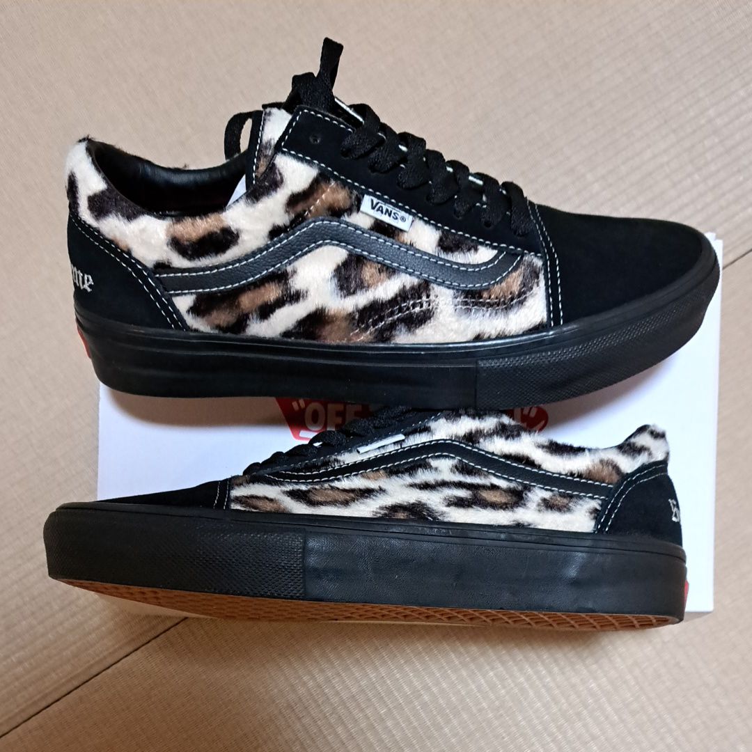 Supreme × Vans Leopard Old Skool "Black"