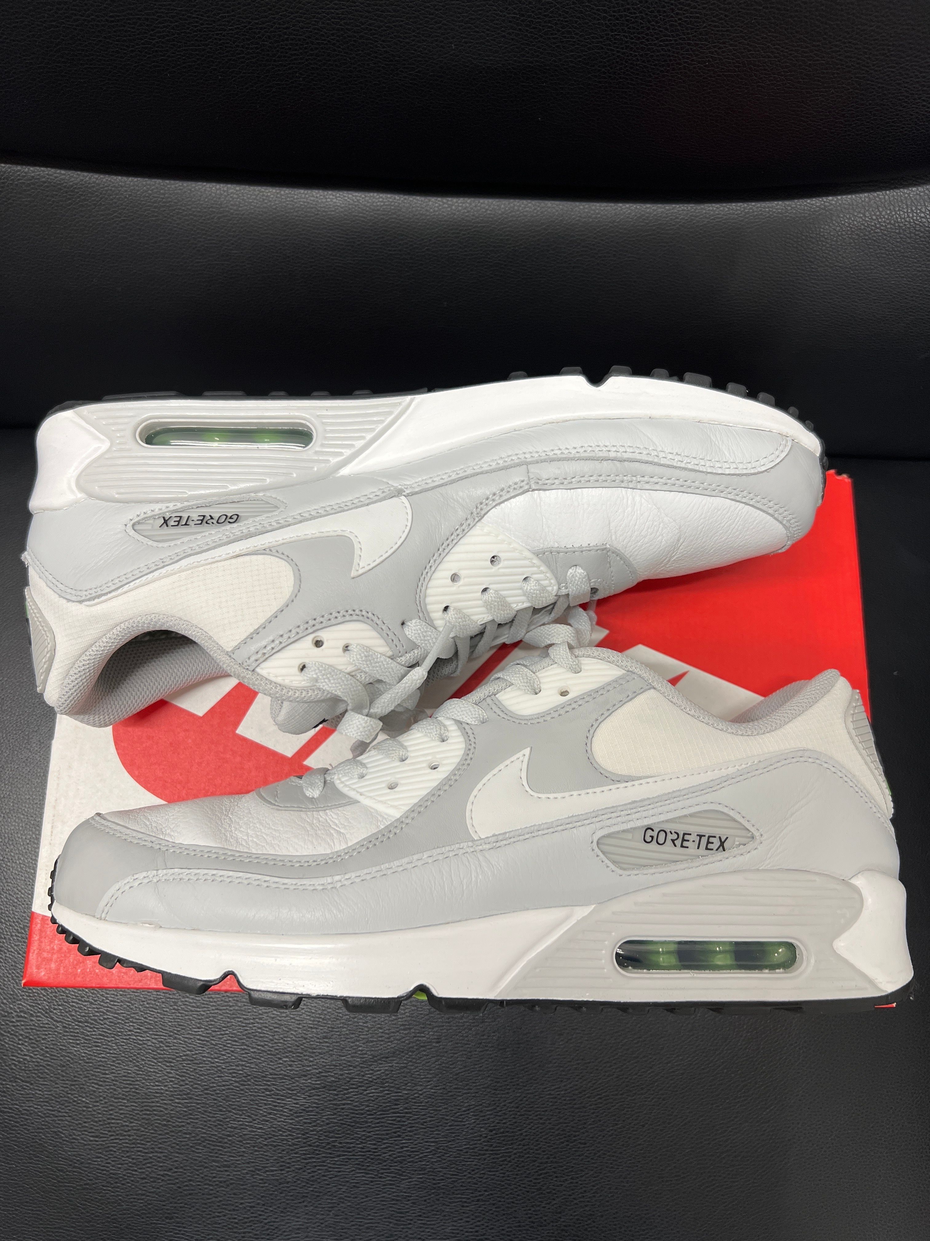 Nike Air Max 90 GORE-TEX "Photon Dust"