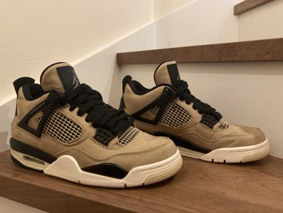 Nike Women's Air Jordan 4 "Mushroom"