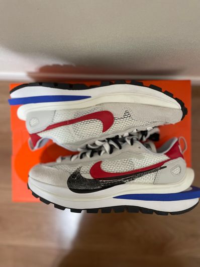 sacai × Nike Vapor Waffle "Royal Fuchsia"