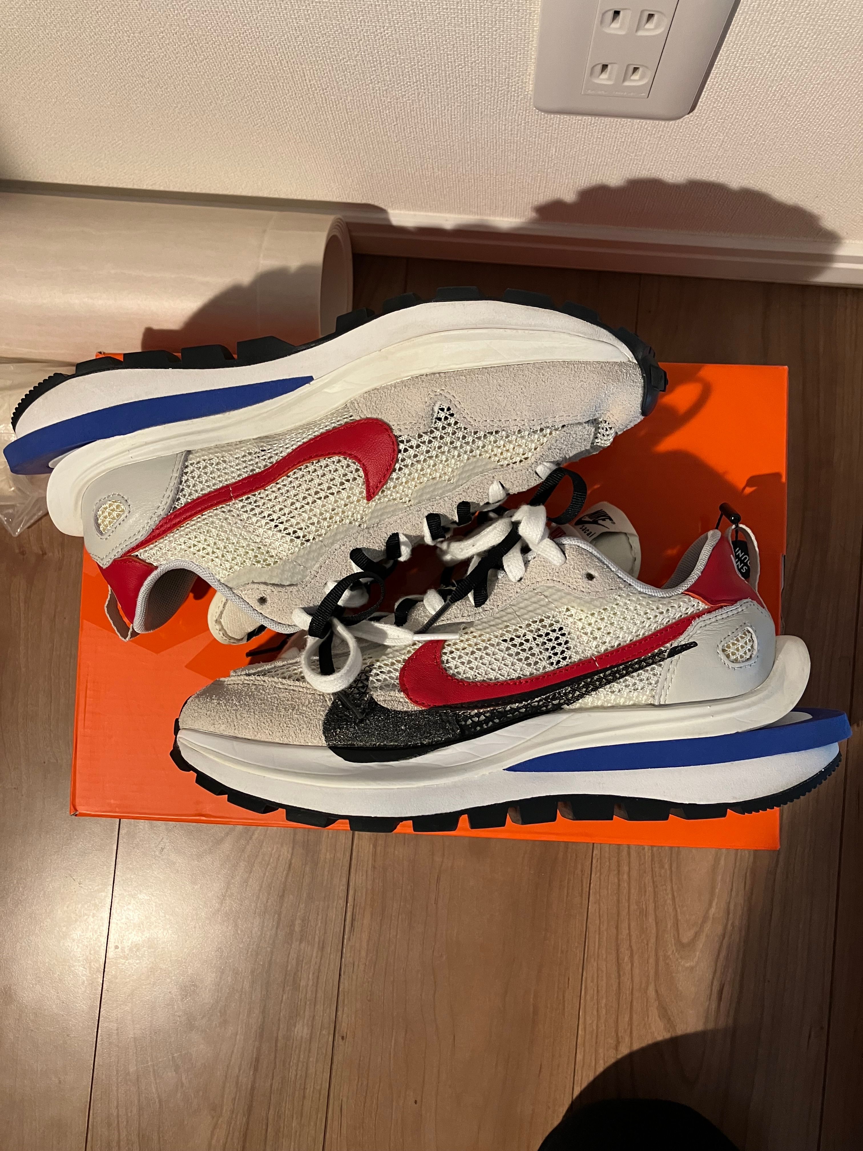 sacai × Nike Vapor Waffle "Royal Fuchsia"