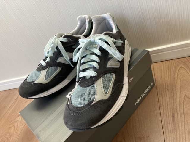 KITH Ronnie Fieg × New Balance 990V2 "Steel Blue"