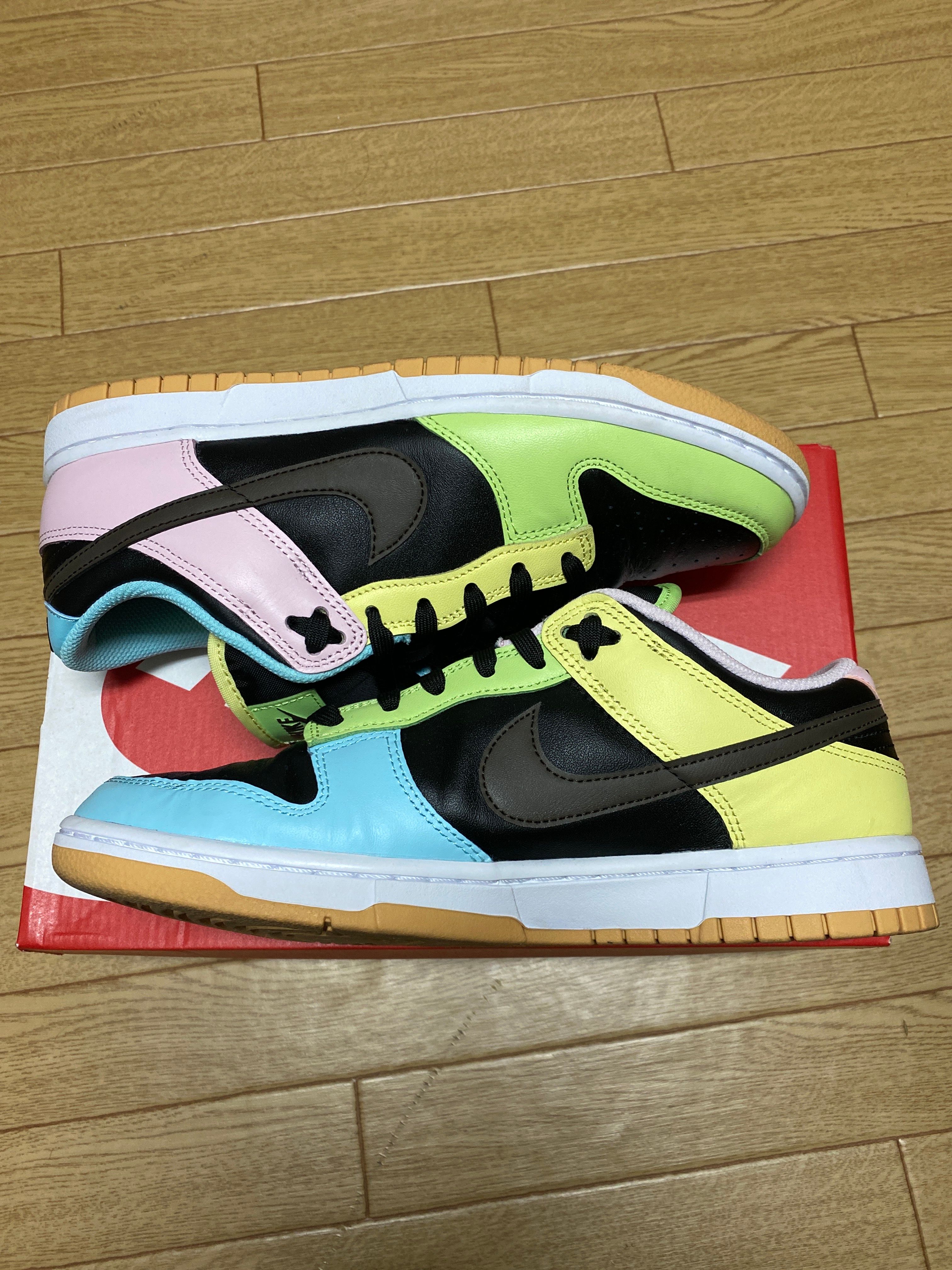 Nike Dunk Low SE "Free.99"