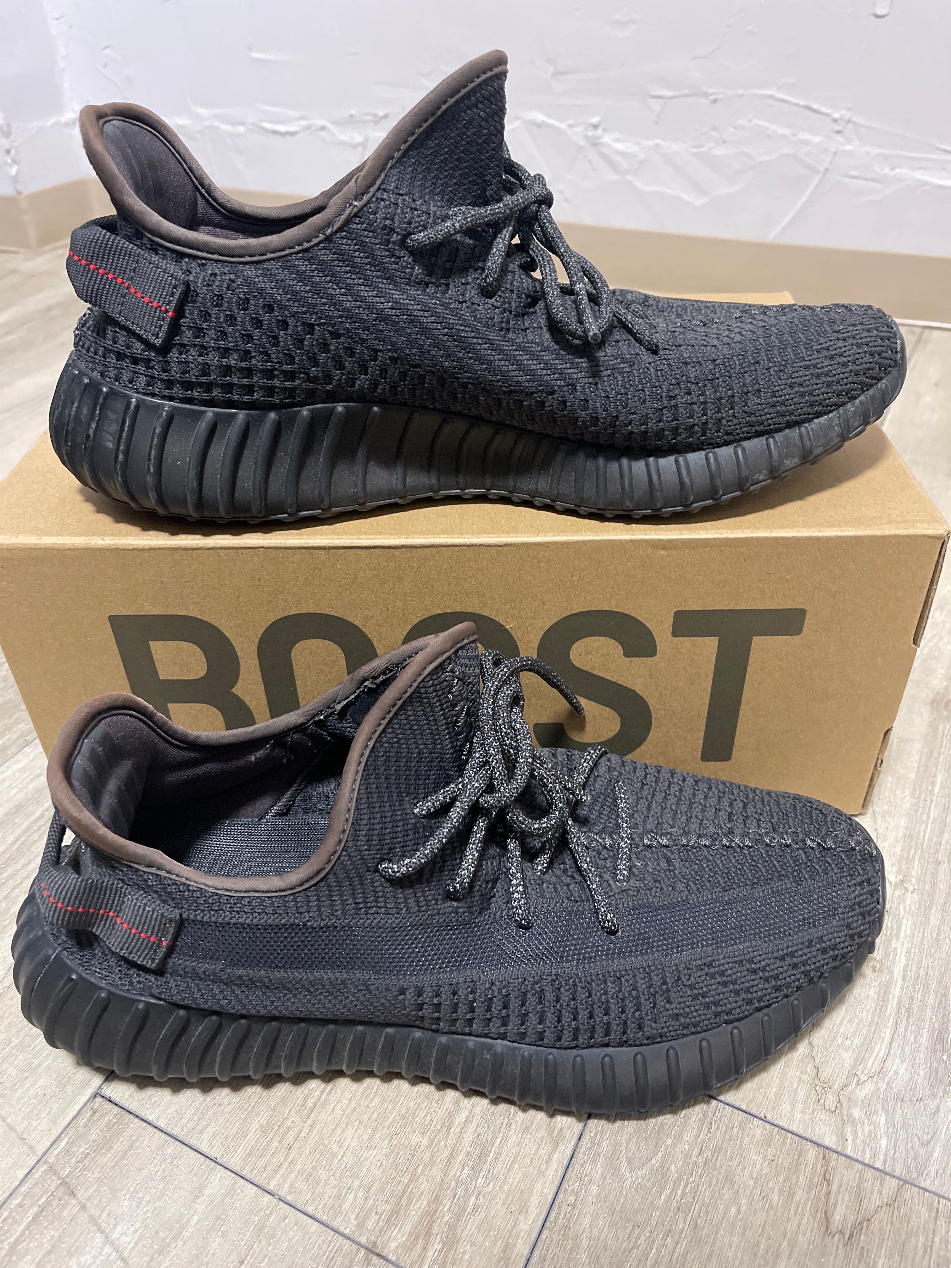 adidas YEEZY Boost 350 V2 "Black"