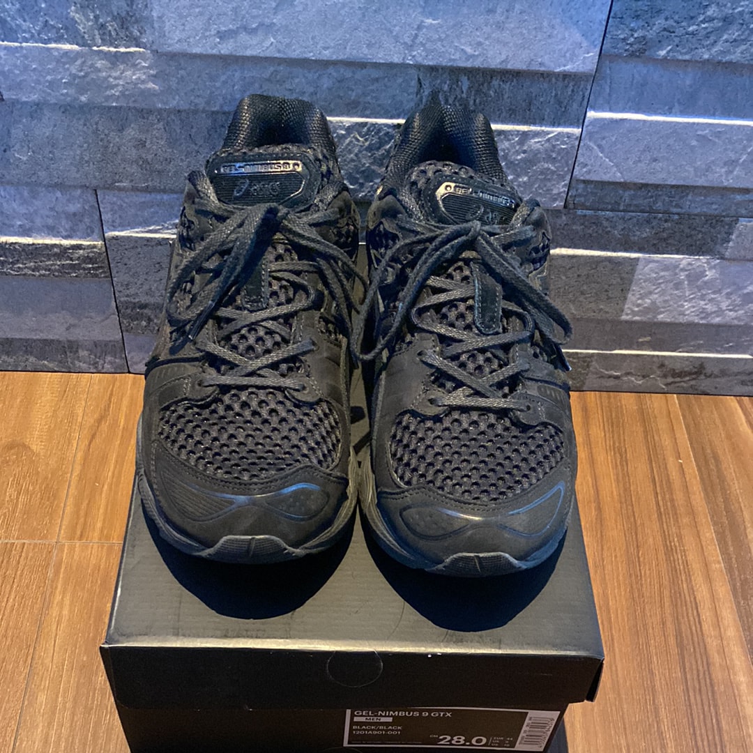 エンノイ × スタイリスト私物 × アシックス ゲルニンバス9 ゴアテックス "トリプルブラック"