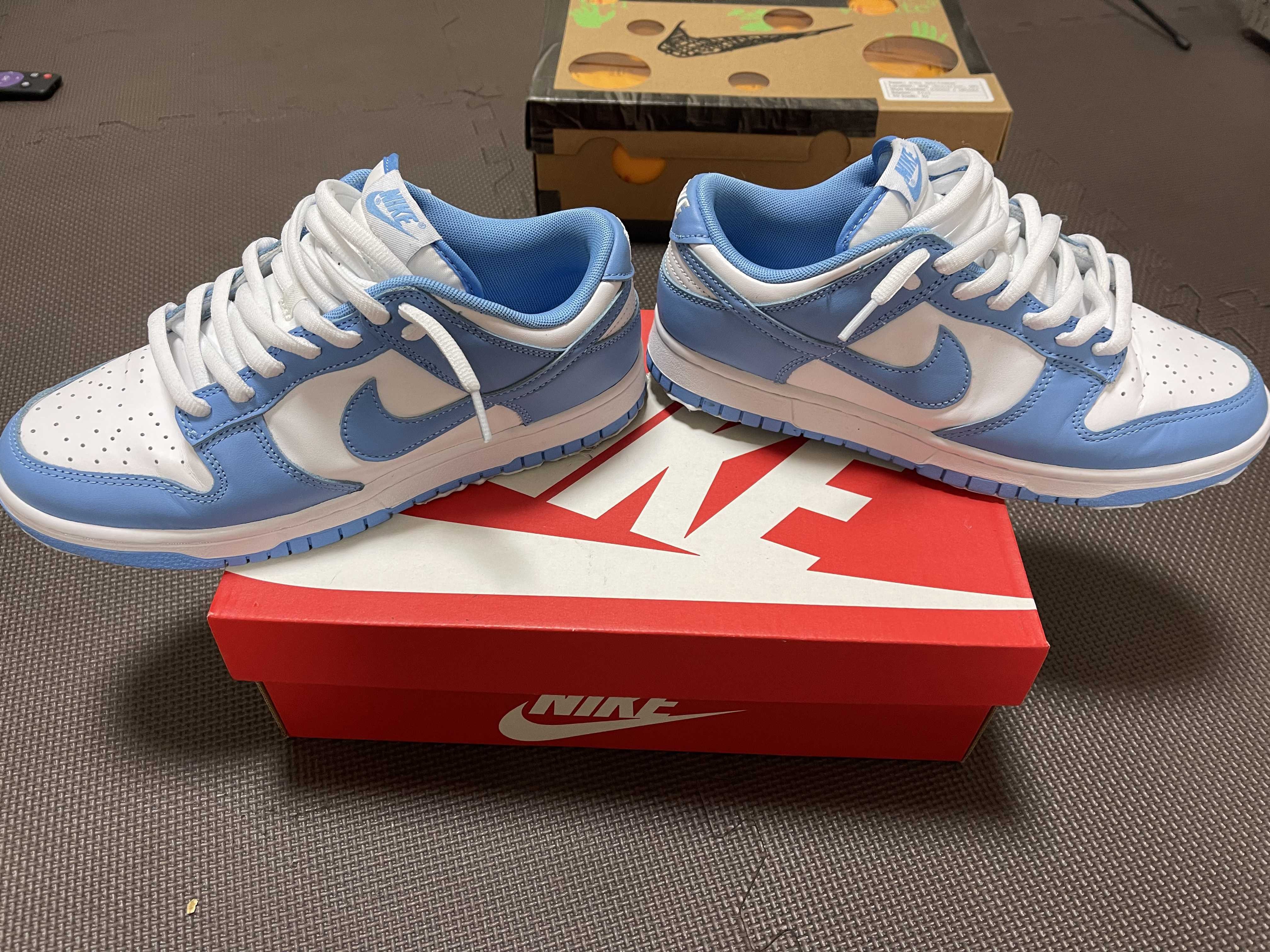 Nike Dunk Low "University Blue"