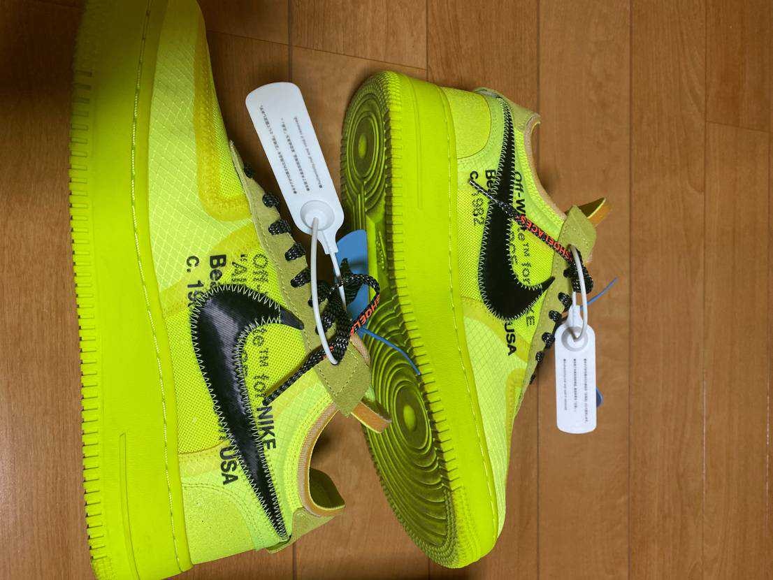 Off-White × Nike Air Force 1 Low "Volt"