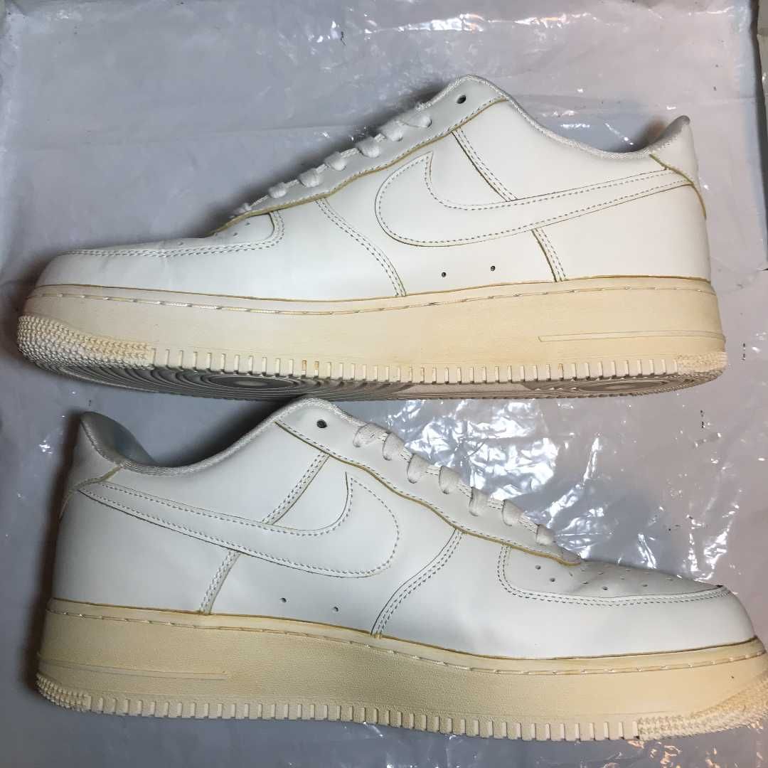 Nike Air Force 1 Low '07 LV8 "Made You Look"