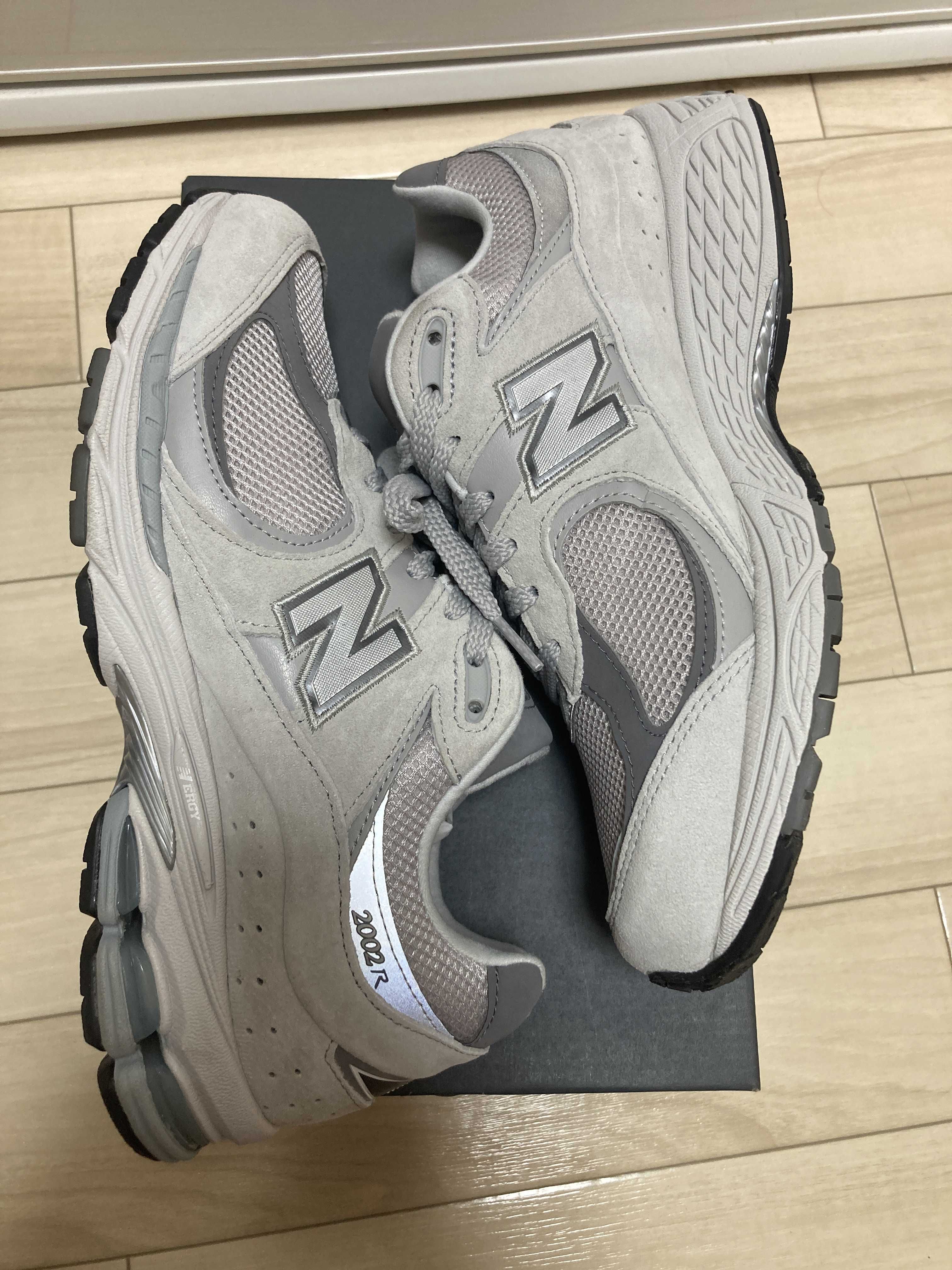 New Balance 2002R "Gray"