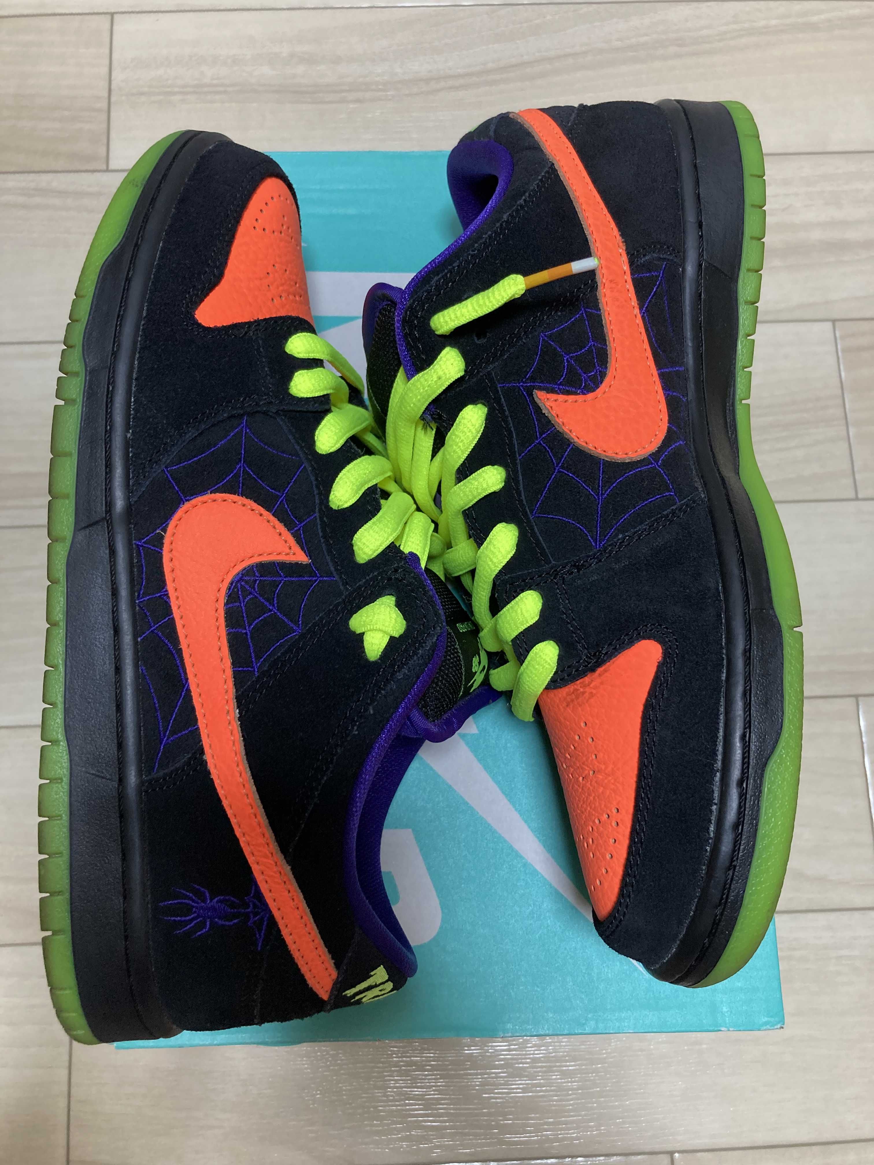 Nike SB Dunk Low "Night Of Mischief"