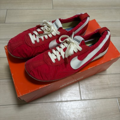 Jacquemus × Nike Women's Moon Shoe SP "University Red"