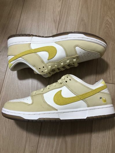 NIKE Women's DUNK LOW "LEMON DROP"