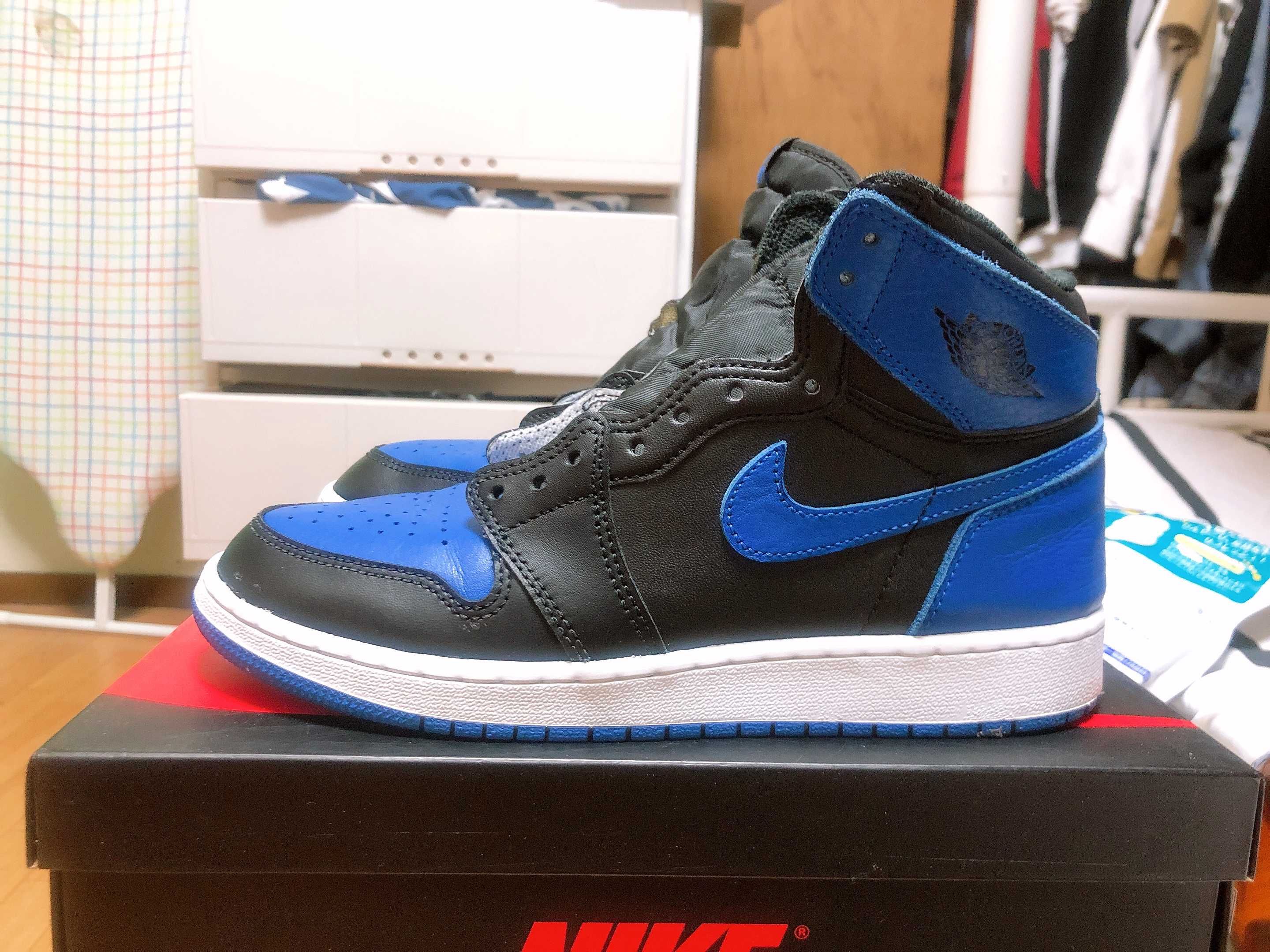 Nike Air Jordan 1 Retro High OG "Royal" (2017)