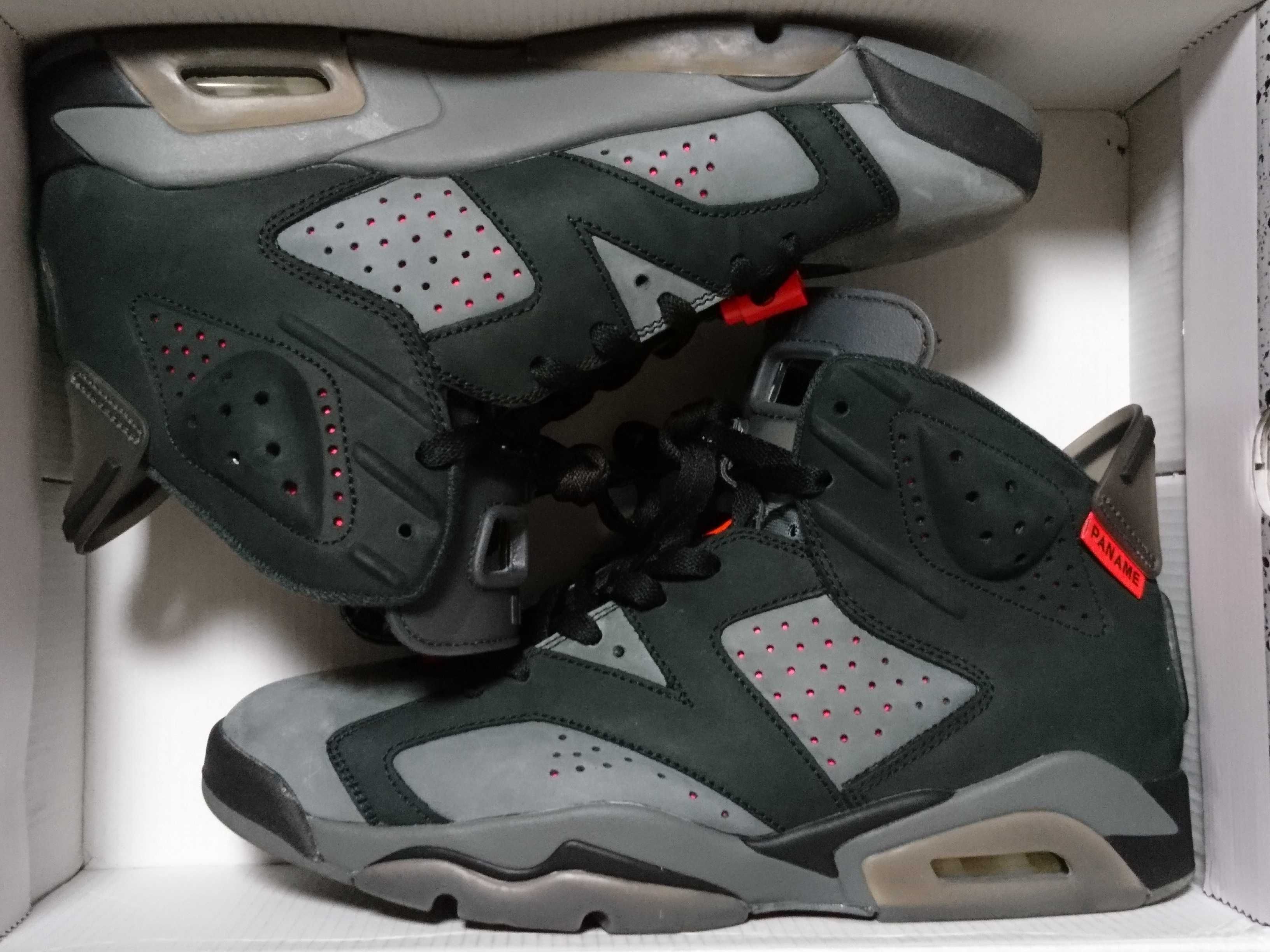 NIKE × PARIS SAINT GERMAIN AIR JORDAN 6 RETRO INFRARED