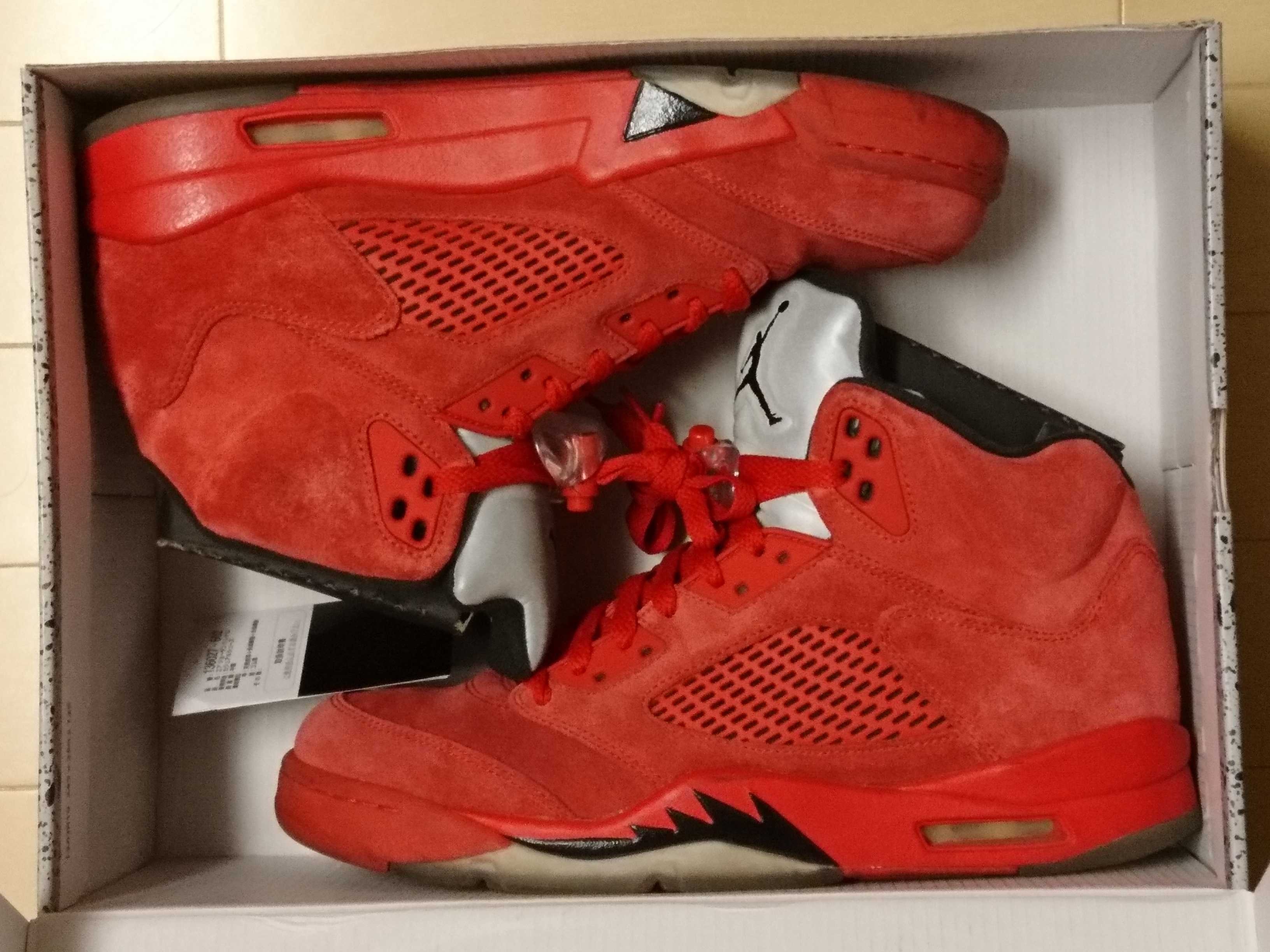 Nike Air Jordan 5 Ratro "Red Suede"