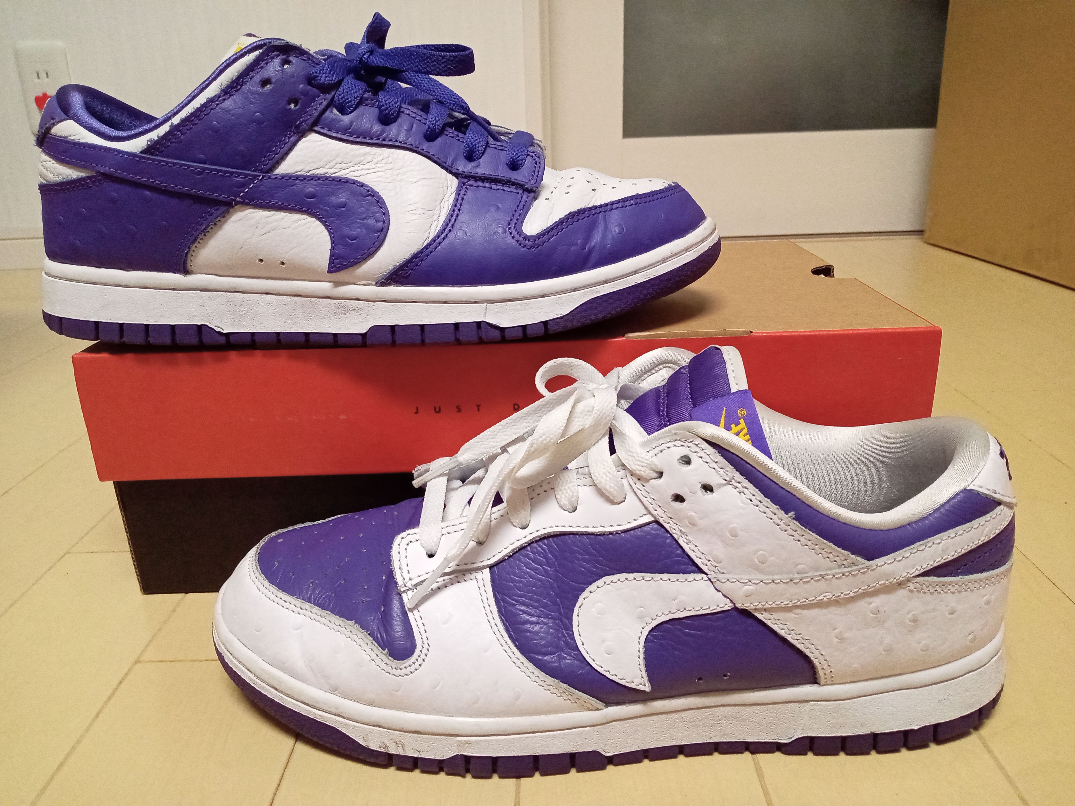 Nike Women's Dunk Low "Made You Look"