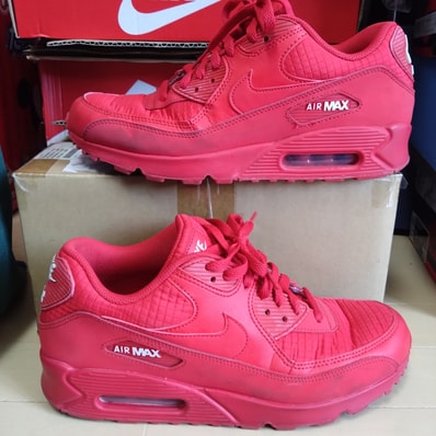 NIKE AIR MAX 90 ESSENTIAL "UNIVERSITY RED"