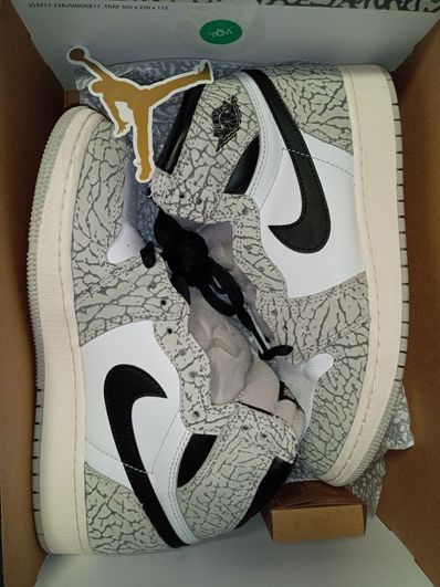 Nike GS Air Jordan 1 High OG "White Cement"