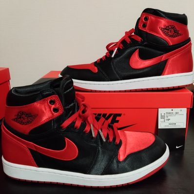 Nike Women's Air Jordan 1 Retro High OG "Satin Bred"