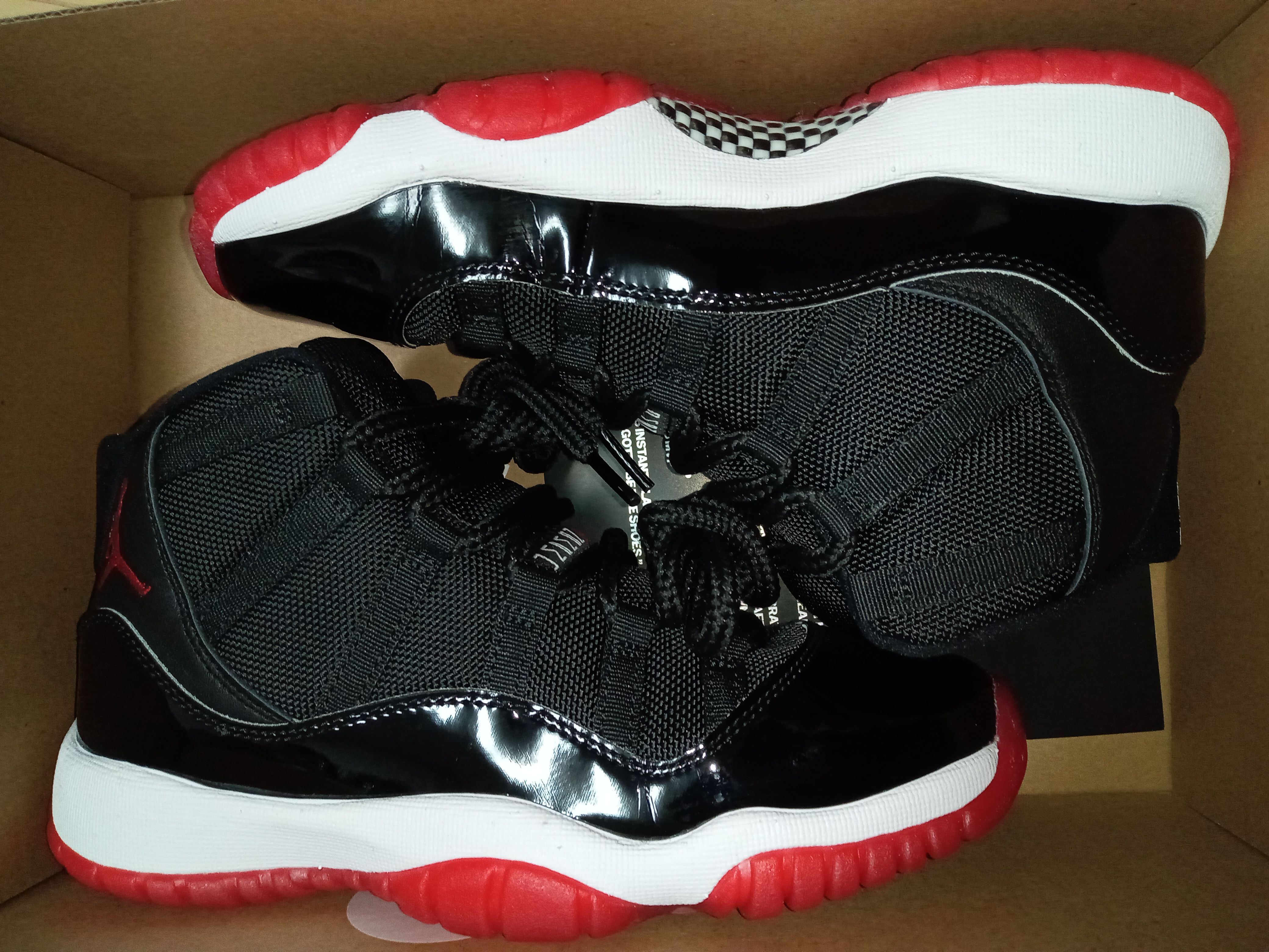 NIKE AIR JORDAN 11 RETRO GS "BRED"
