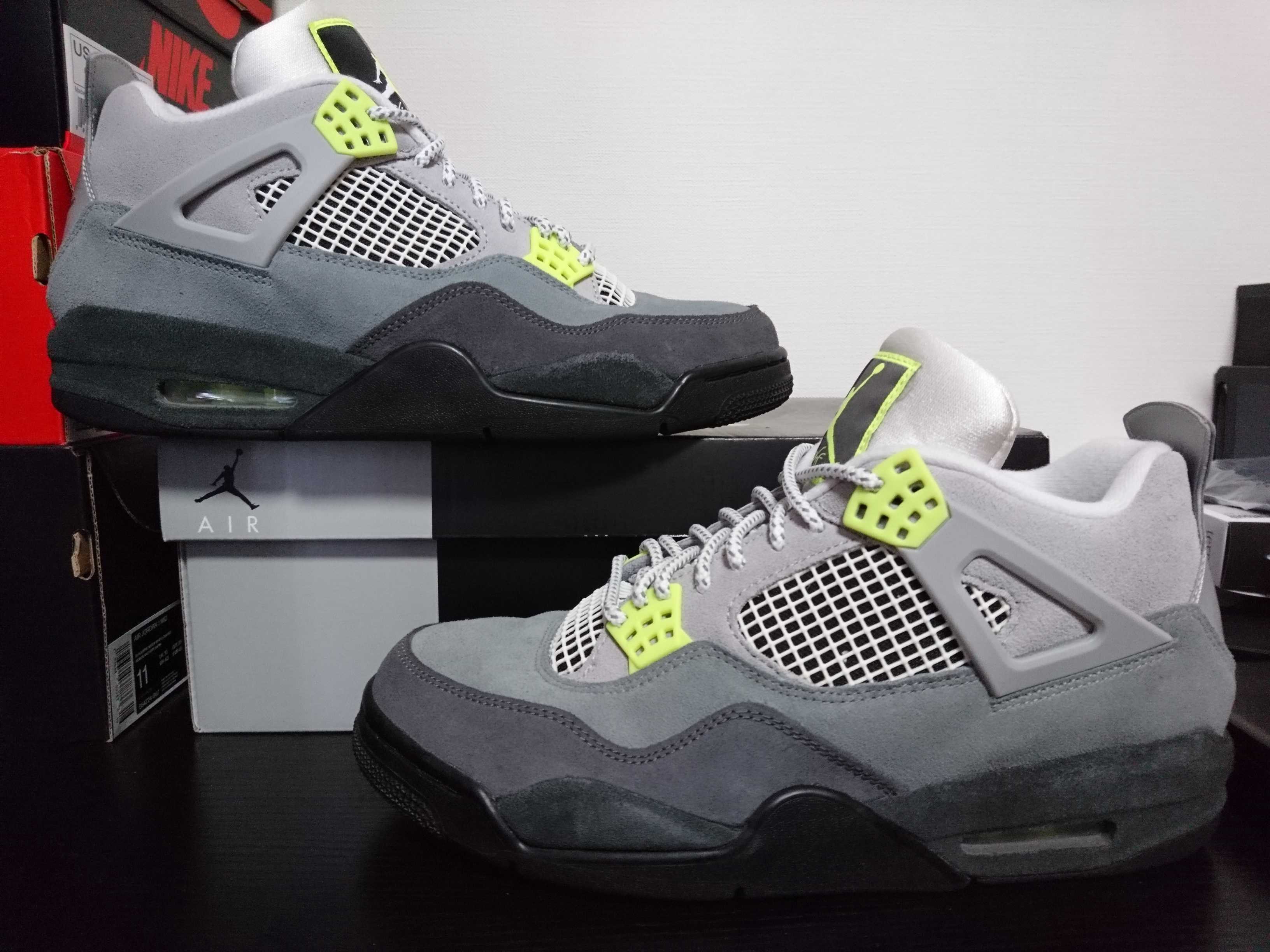 NIKE AIR JORDAN 4 RETRO LE "NEON"