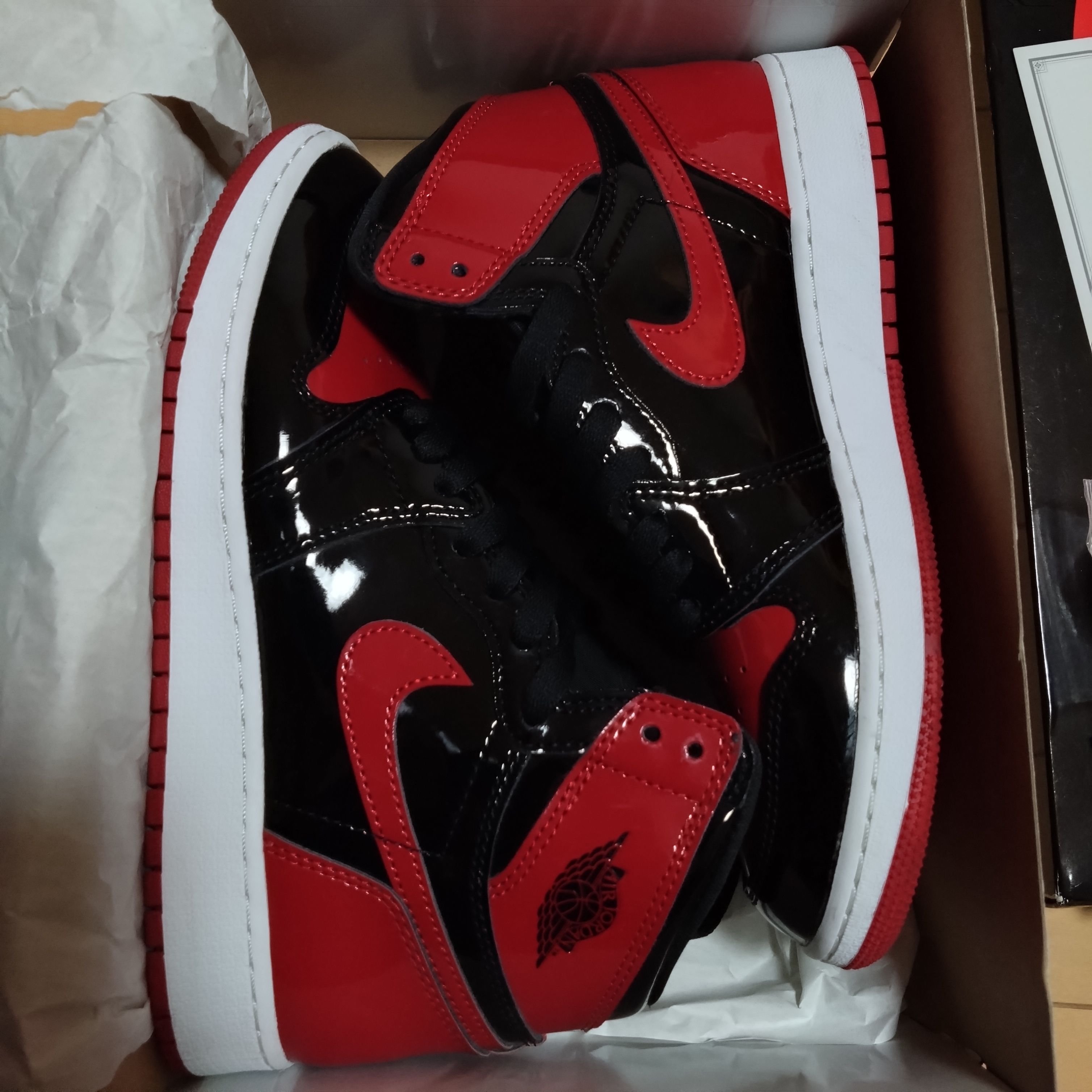 Nike GS Air Jordan 1 High OG "Patent Bred"