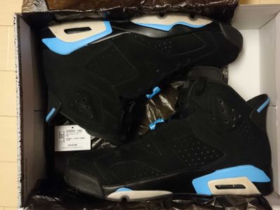 NIKE AIR JORDAN 6 RETRO "UNC"