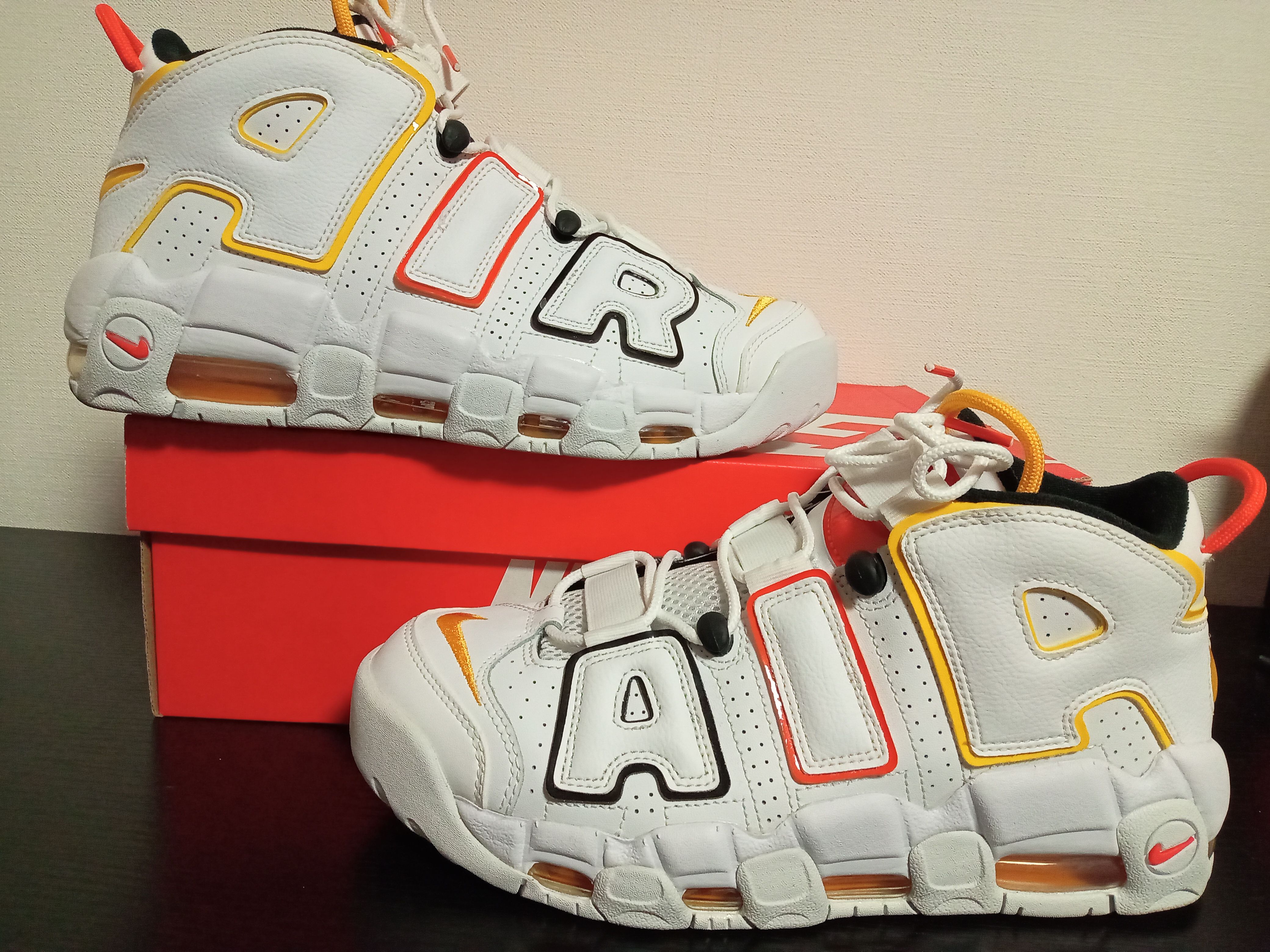 NIKE AIR MORE UPTEMPO "RAYGUNS"