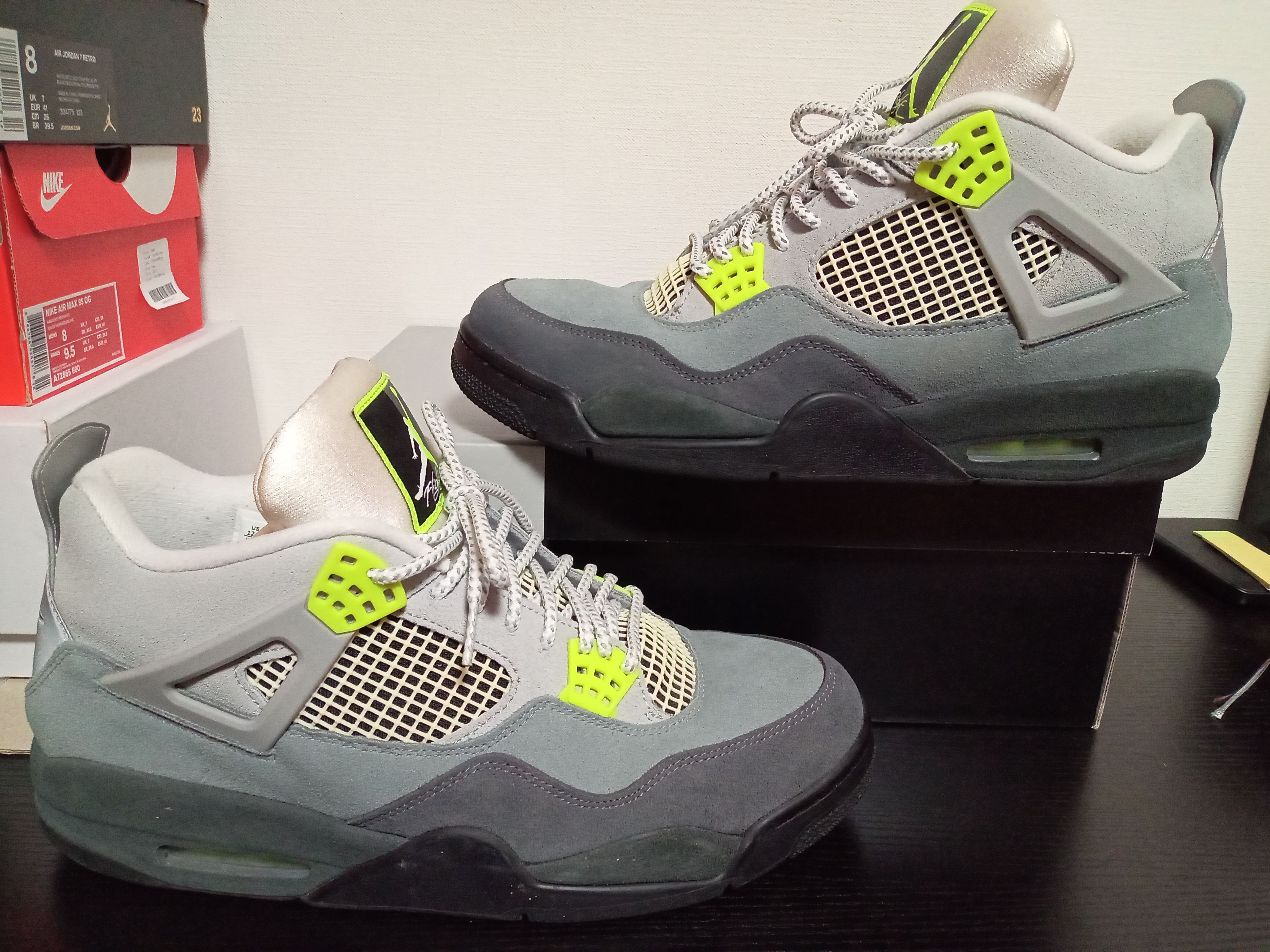 NIKE AIR JORDAN 4 RETRO LE "NEON"