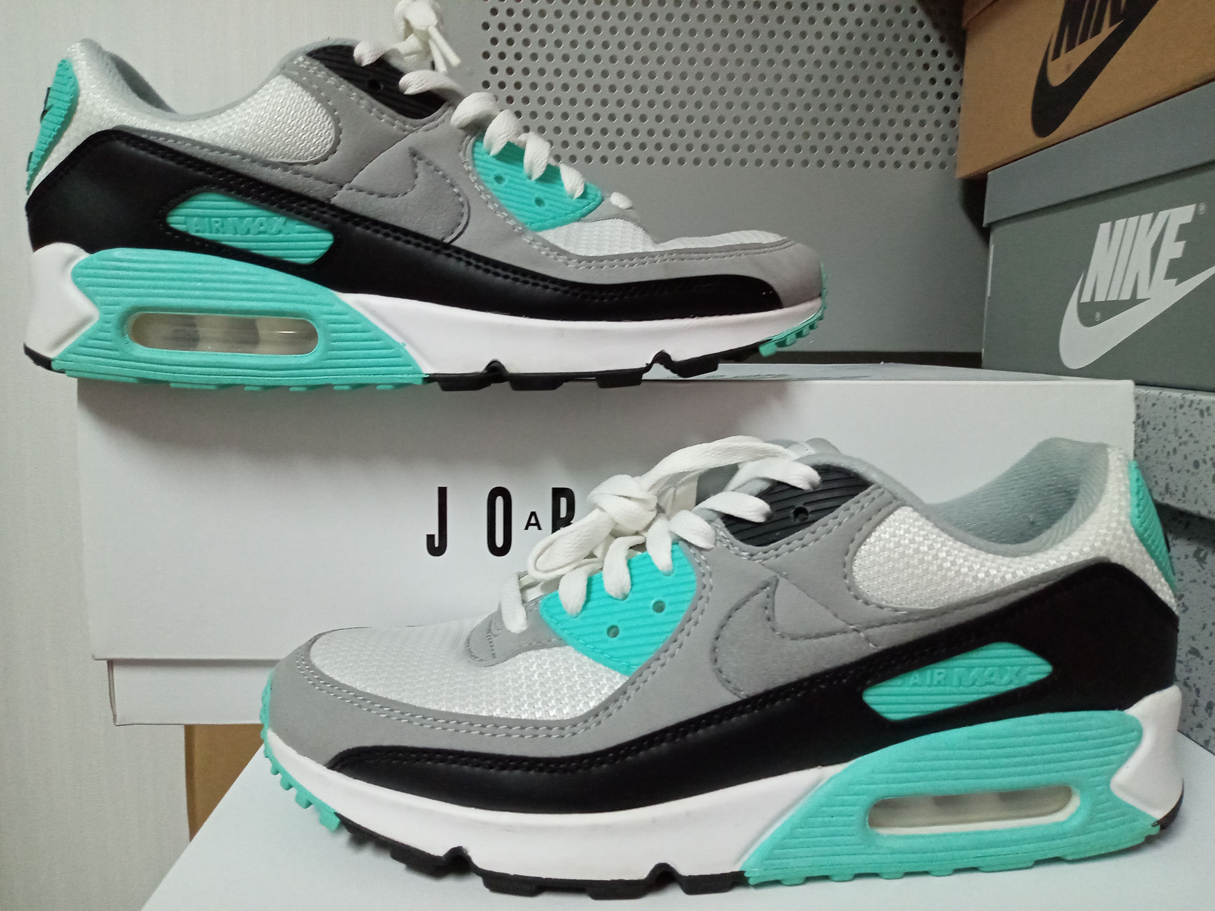 NIKE AIR MAX 90 "HYPER TURQUOISE/PARTICLE GREY"