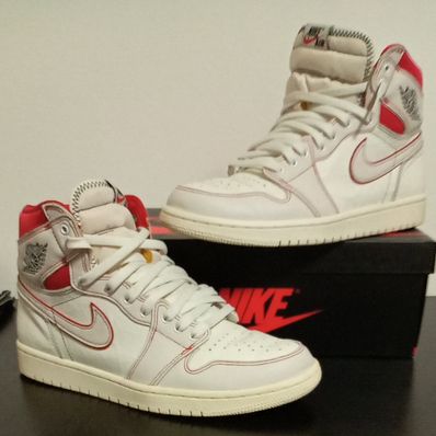 Nike Air Jordan 1 Retro High OG "Sail/University Red"