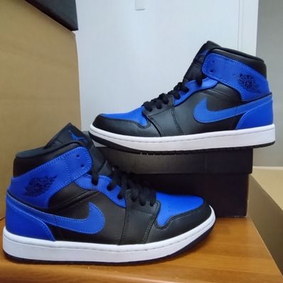 Nike Air Jordan 1 Mid "Hyper Royal"