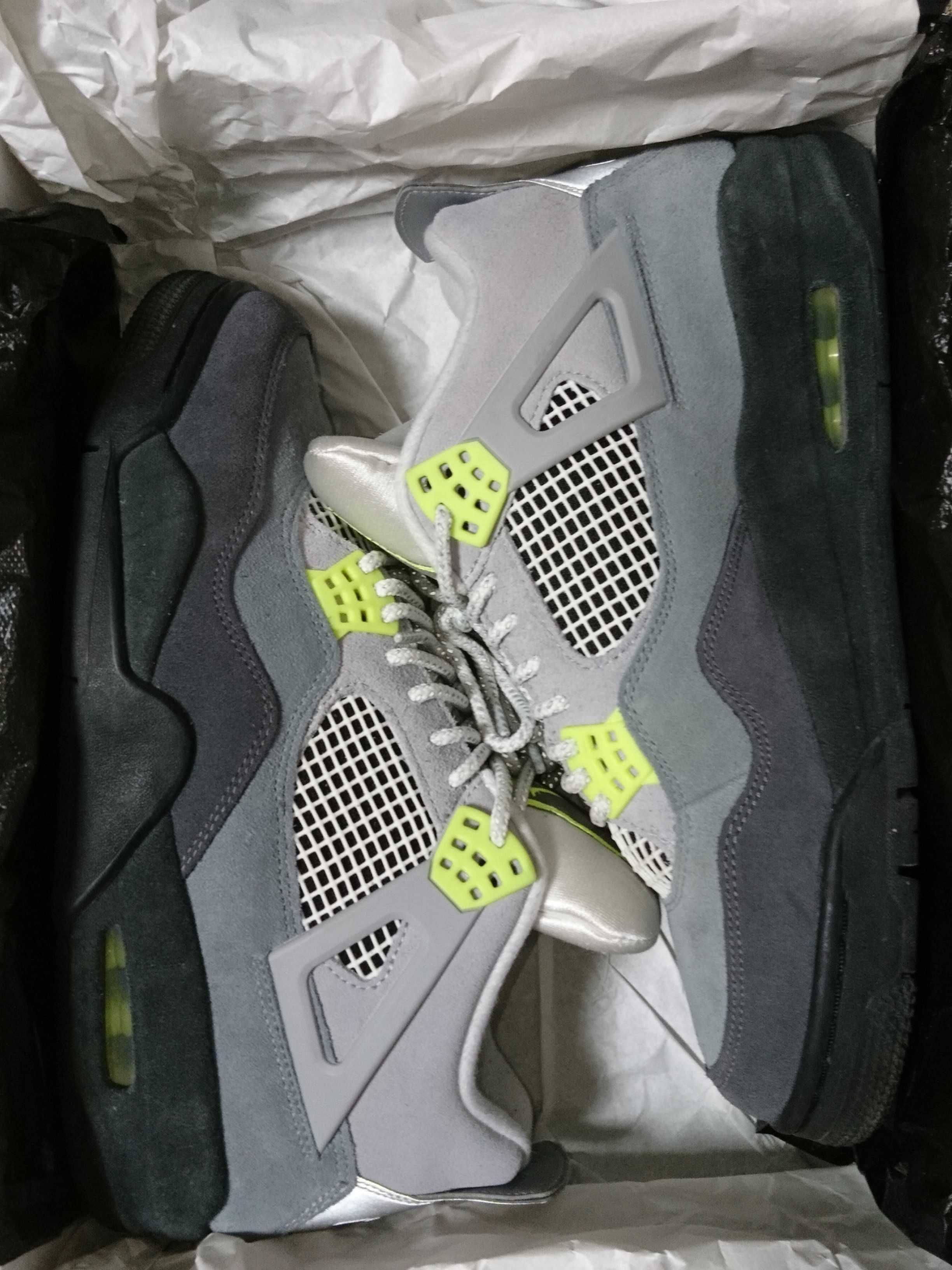 NIKE AIR JORDAN 4 RETRO LE "NEON"