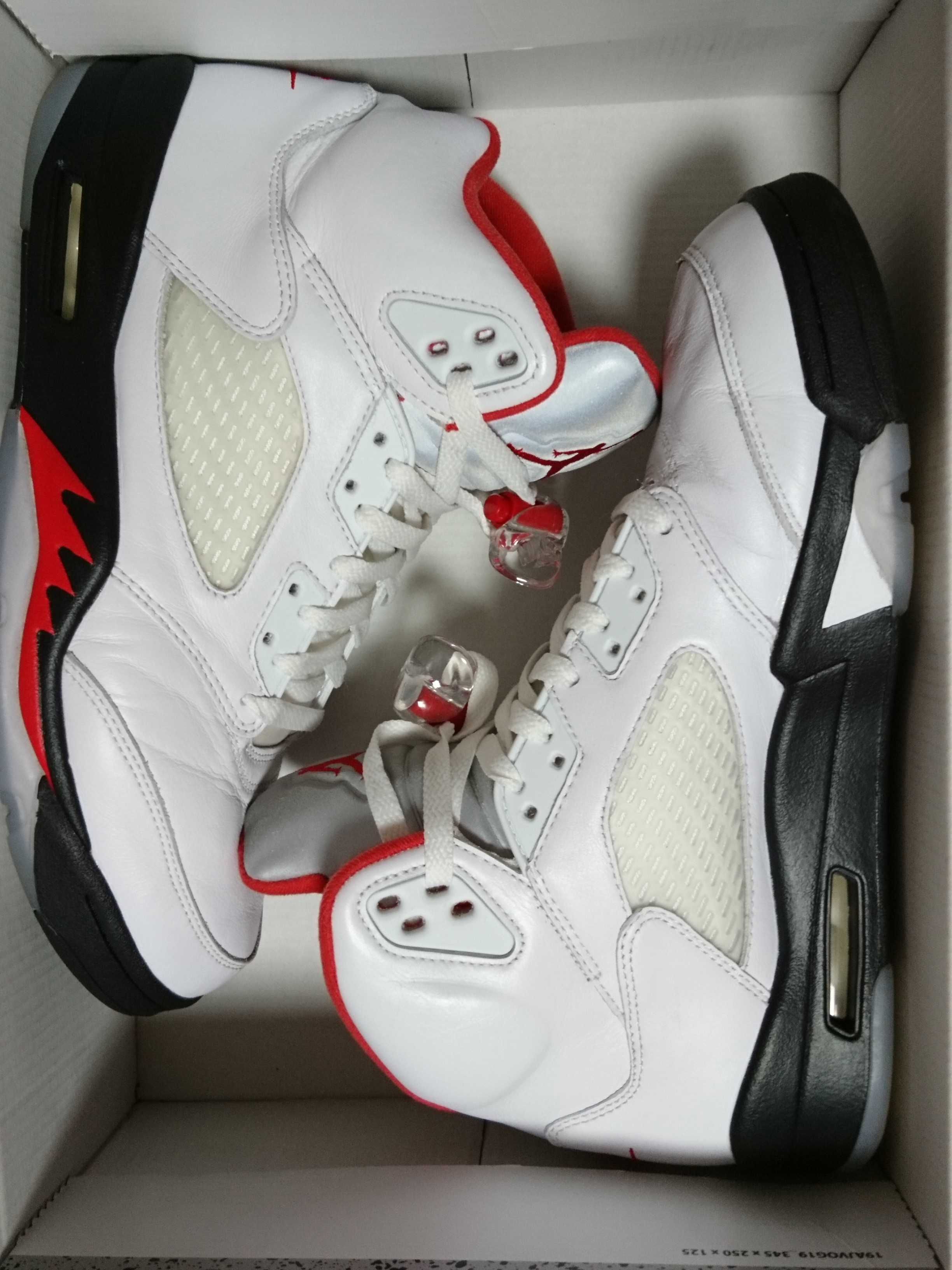 Nike Air Jordan 5 Retro "Fire Red" (2020)