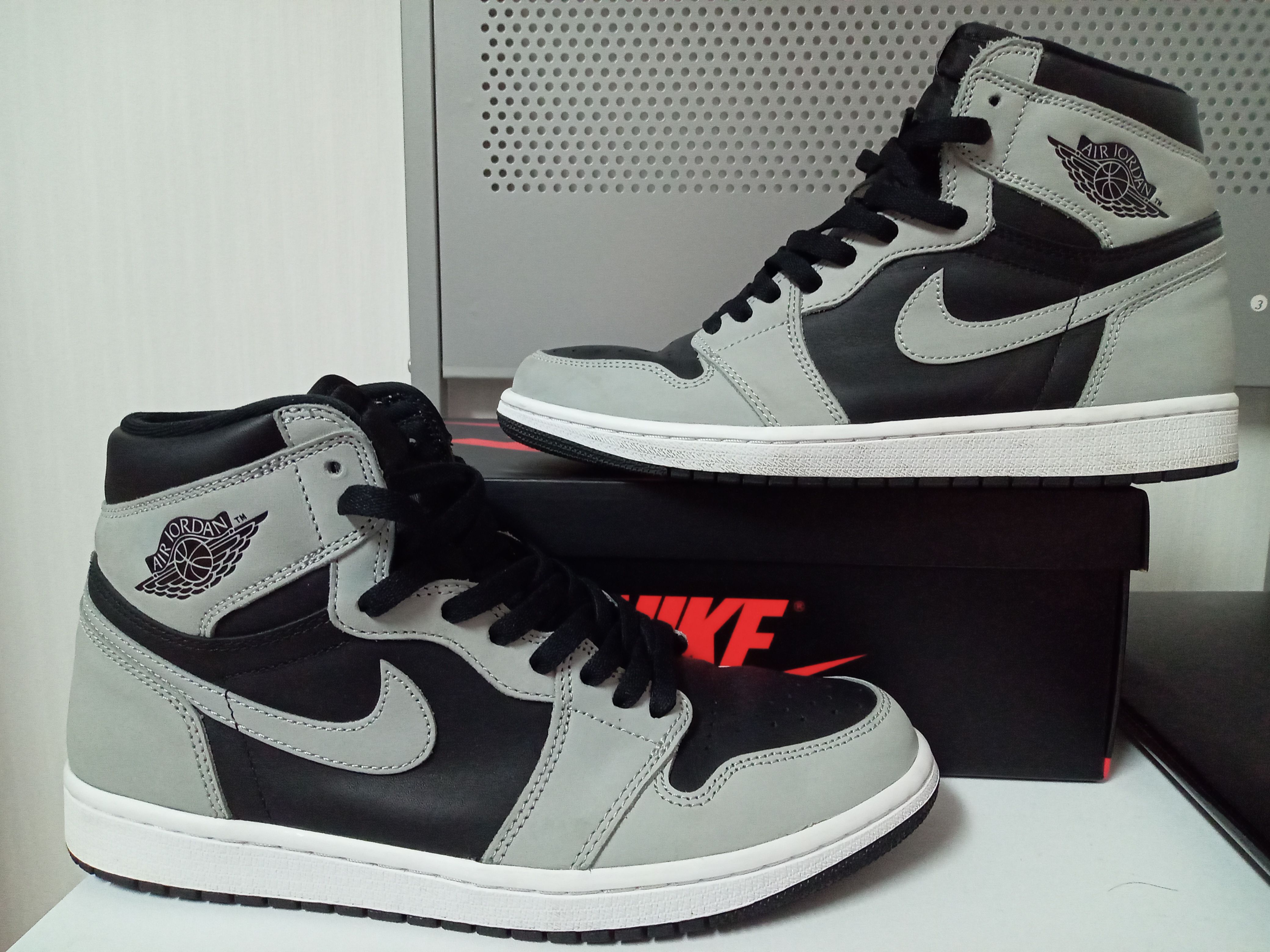 Nike Air Jordan 1 High OG "Shadow 2.0"