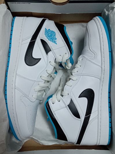 Nike Air Jordan 1 Mid "White/Laser blue"