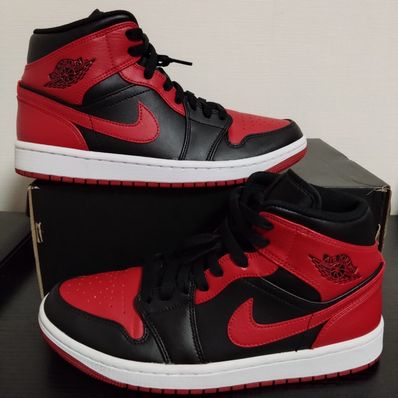 Nike Air Jordan 1 Mid "Bred"