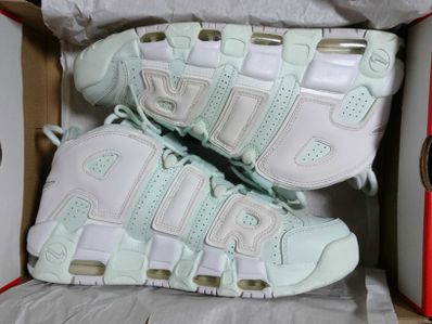 NIKE Women's AIR MORE UPTEMPO "BARLEY GREEN"