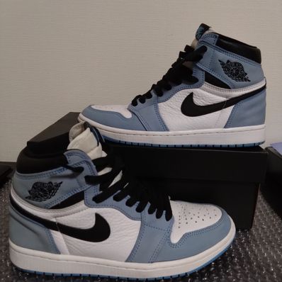 Nike Air Jordan 1 High OG "University Blue"