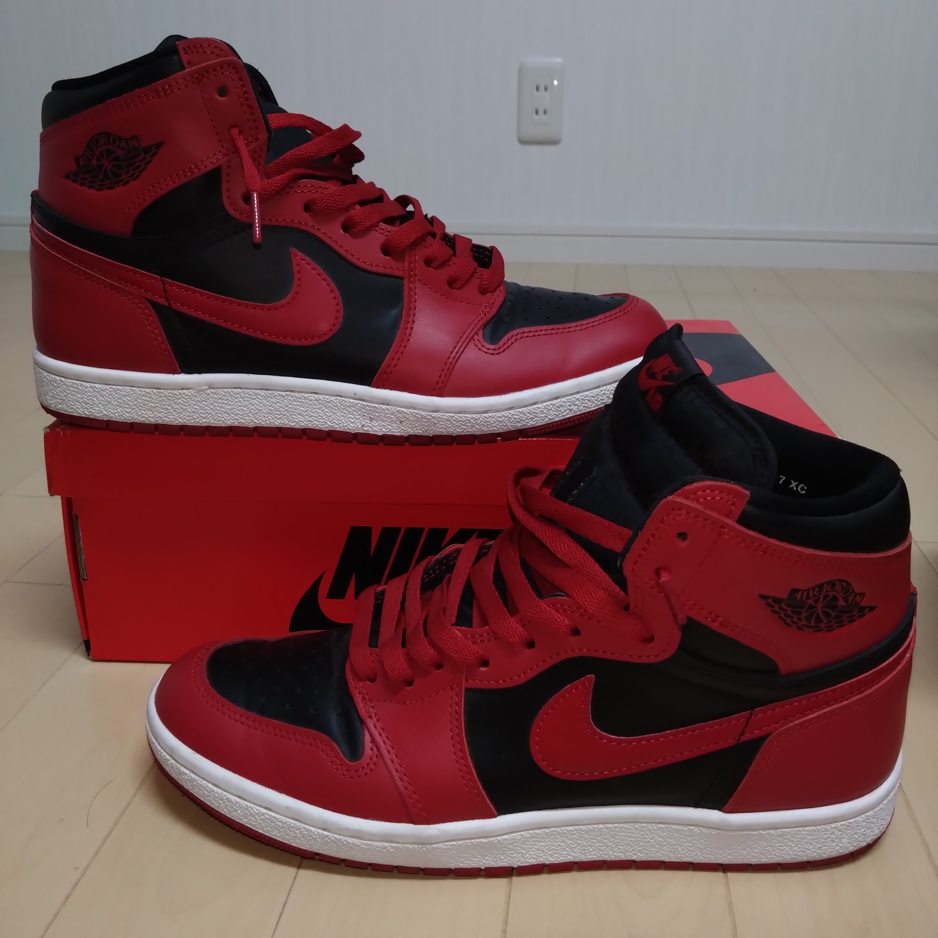 Nike Air Jordan 1 High ’85 "Varsity Red"