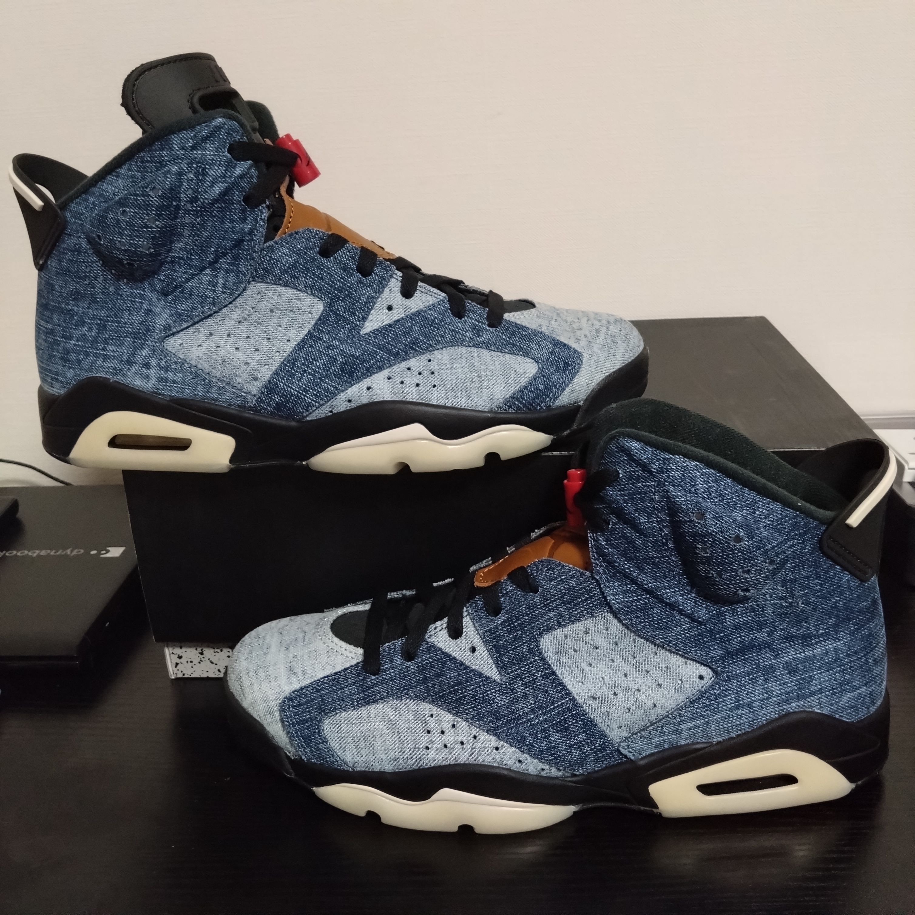 NIKE AIR JORDAN 6 "WASHED DENIM"