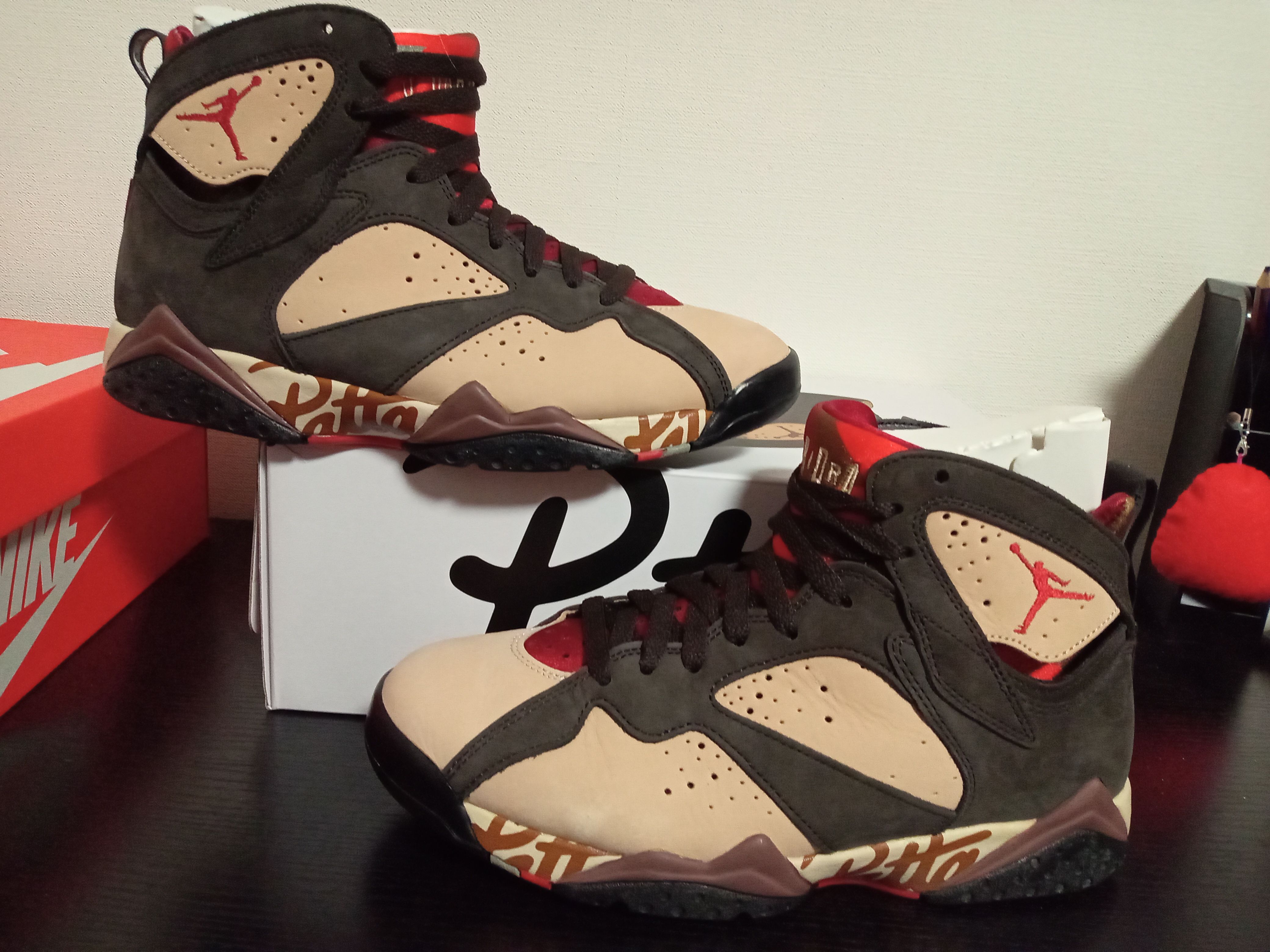 Patta × Nike Air Jordan 7 OG "Brown"