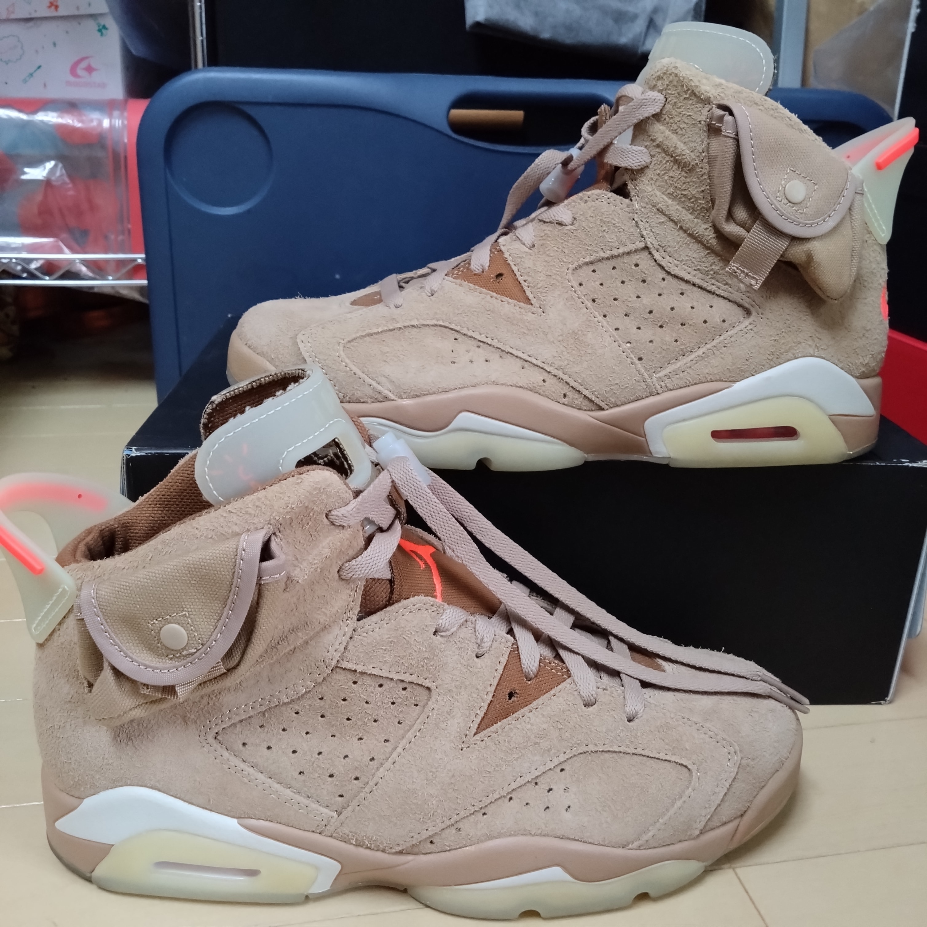Travis Scott × Nike Air Jordan 6 "British Khaki"