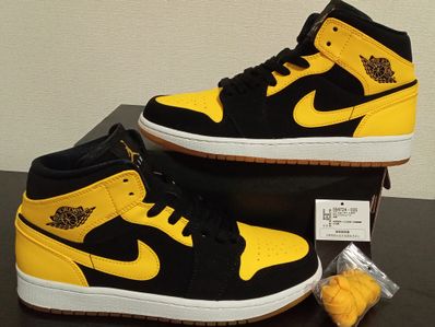Nike Air Jordan 1 Retro Mid "New Love" (2017)
