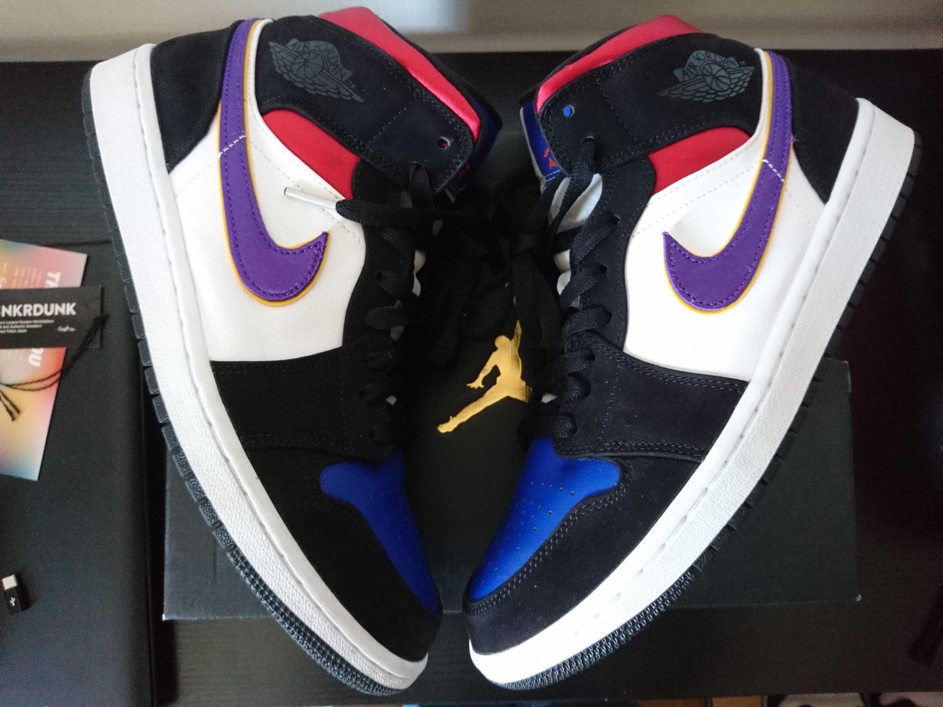 NIKE AIR JORDAN 1 MID "LAKERS TOP 3"